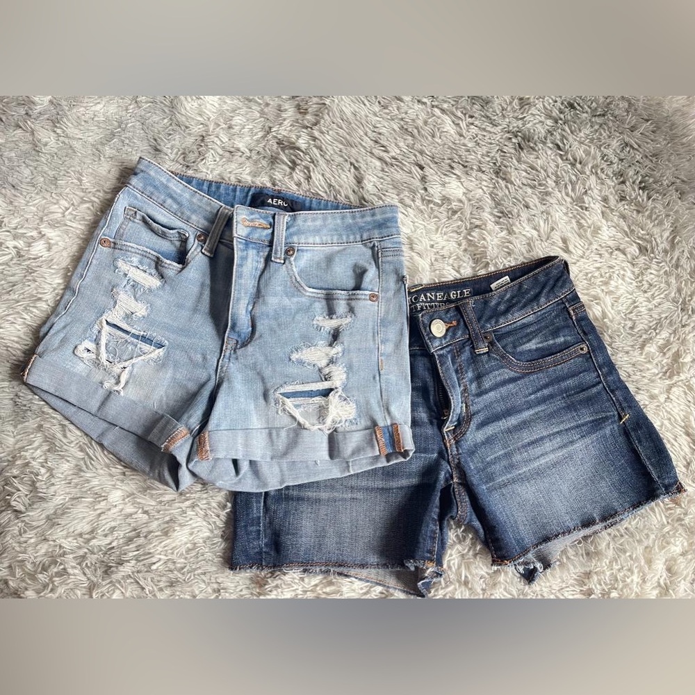 Bundle Aero size 4 American eagle size 2